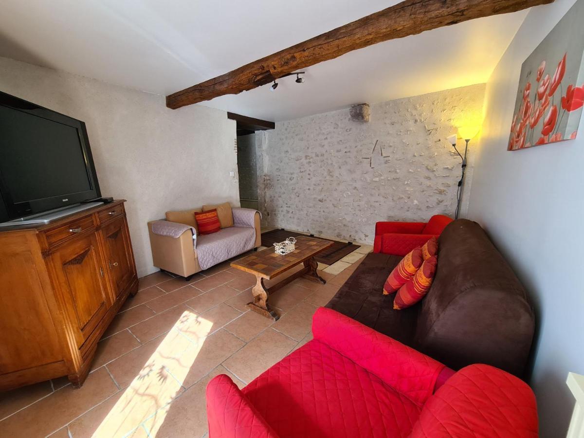 Gite 4 Pers. Avec Terrasse Privative Entre Sologne Et Chateaux De La Loire - Fr-1-590-36 Clery-Saint-Andre Exterior photo